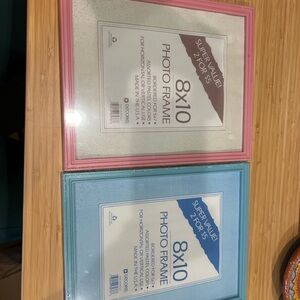🌸 Pastel 8x10 Photo Frames (Set of 2) – New in Package 🌸
